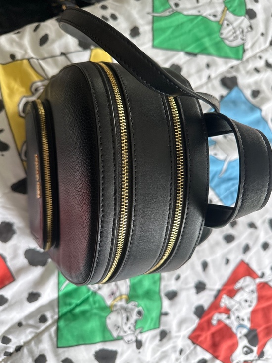 Michael Kors Leather Backpack. main image 4